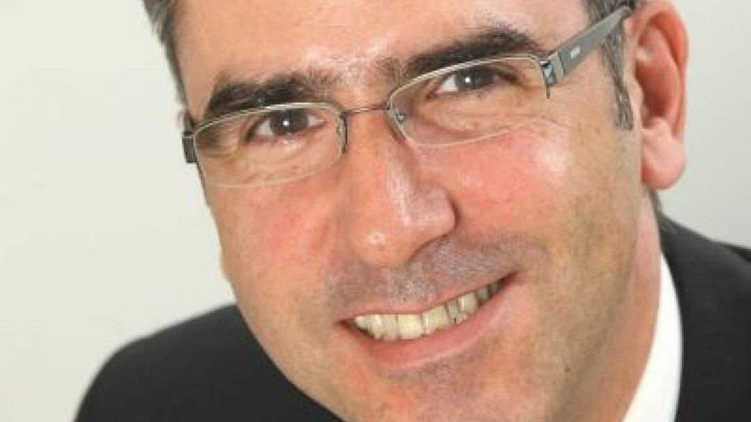 Pundits and property